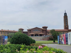 【官廳湖】鴻坤悅山湖售樓處電話多少-預約